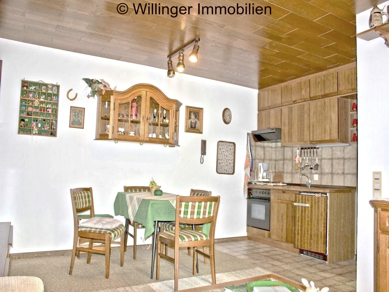 . Wohnzimmer