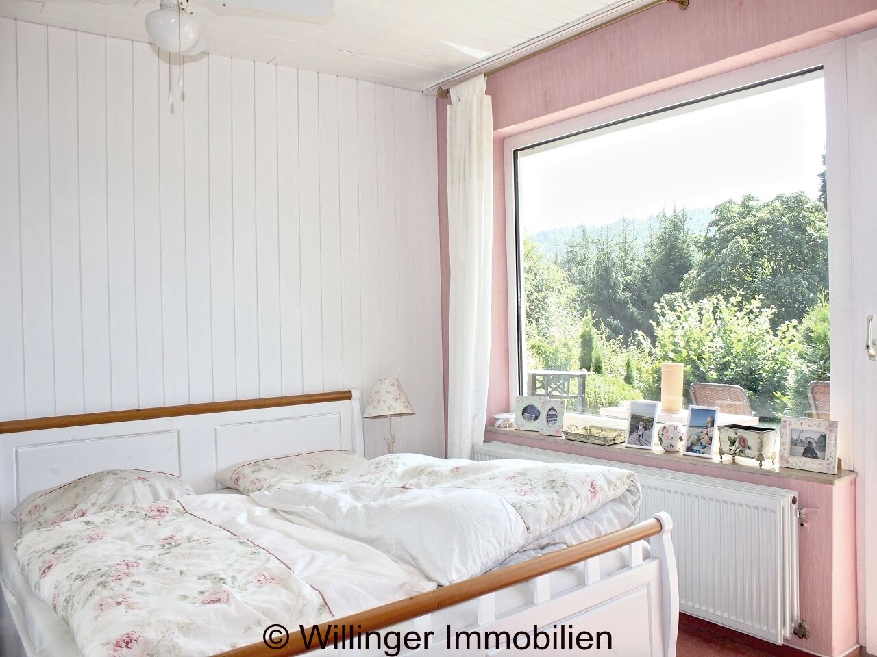 . Schlafzimmer UG