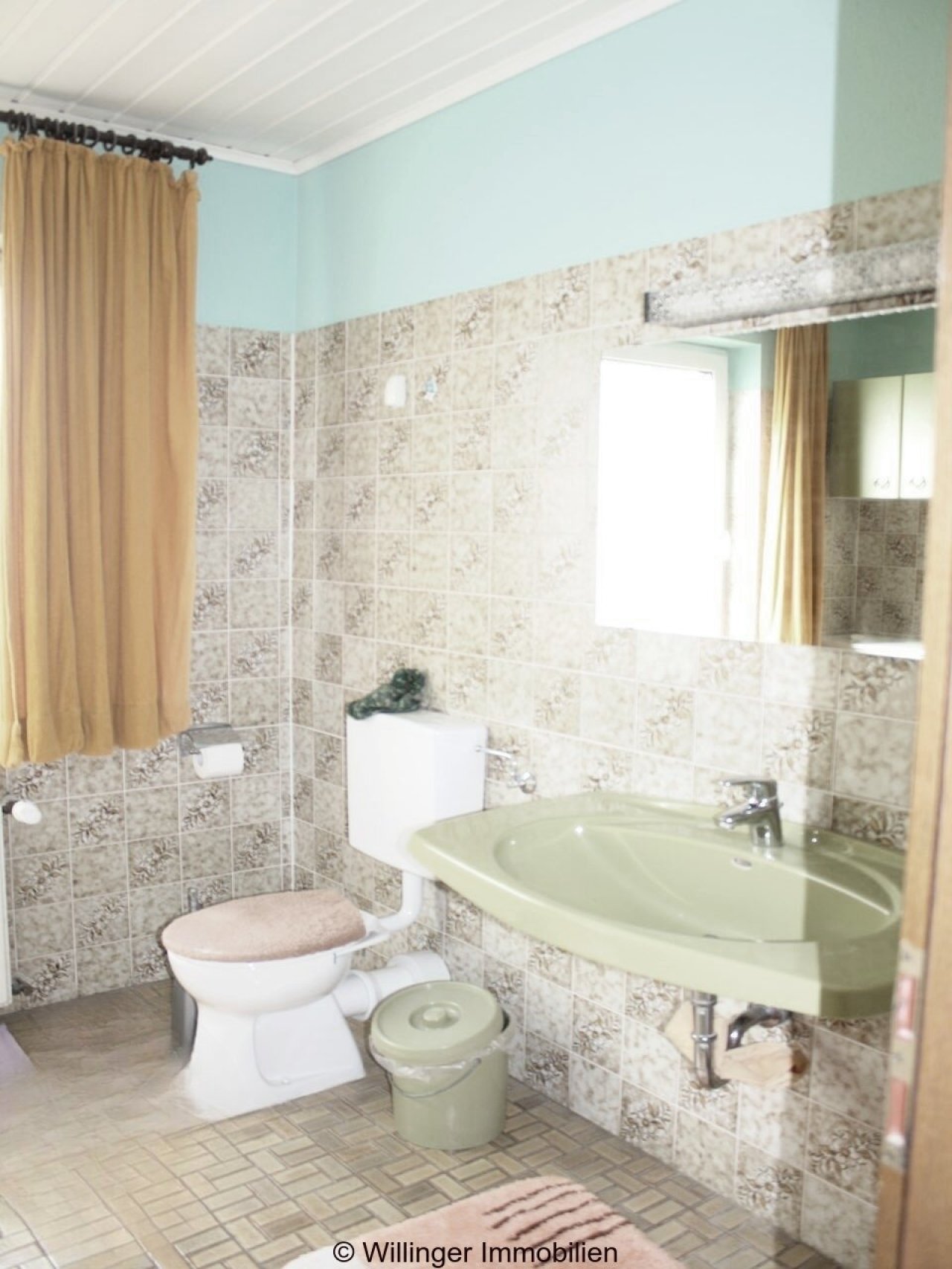 . erstes Badezimmer inPixio