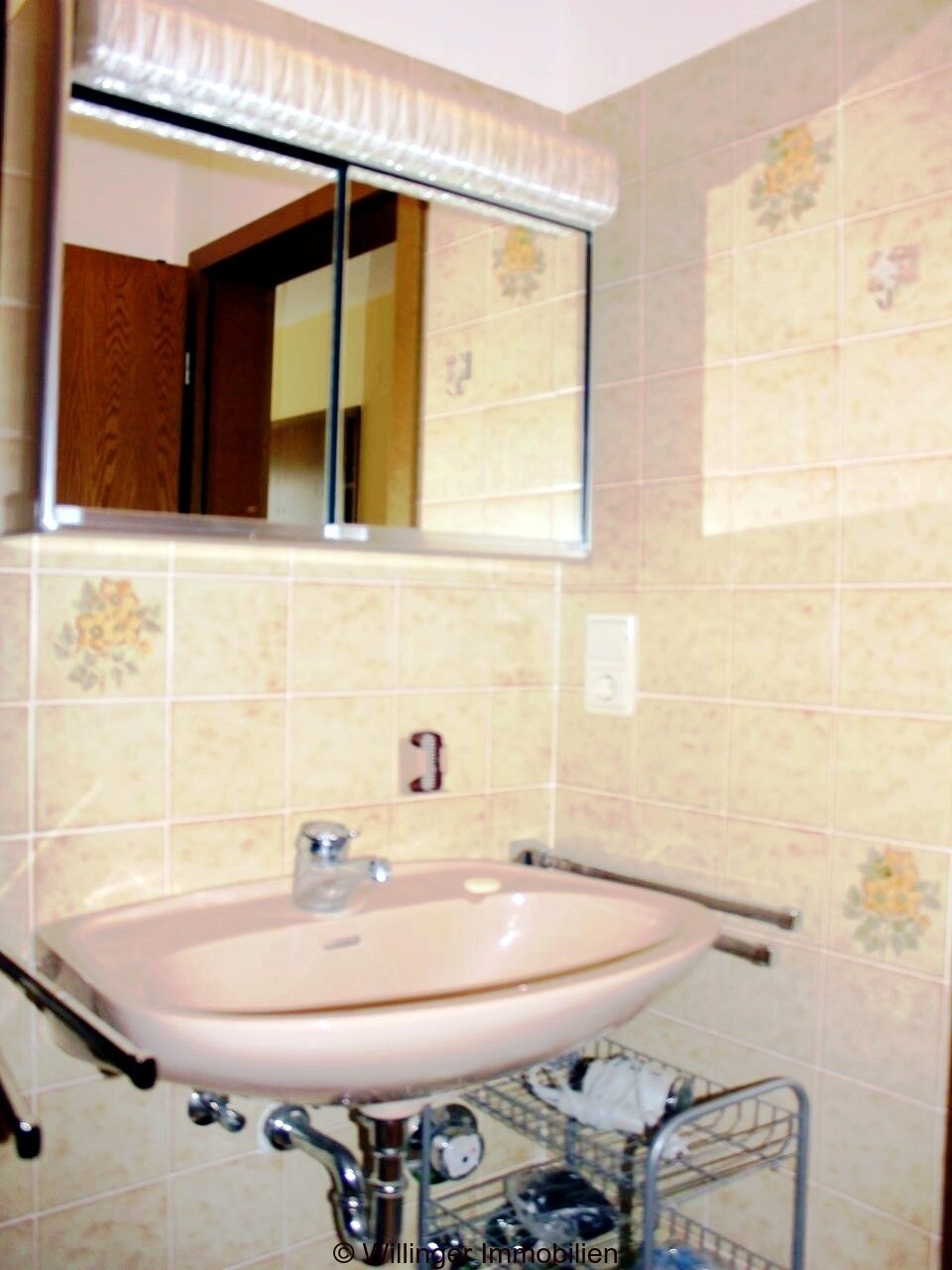 . Badezimmer . Badezimmer